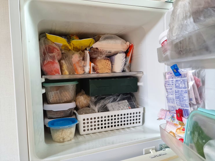  [냉장고청소] 너저분한 냉장고 용기 이용하여 정리