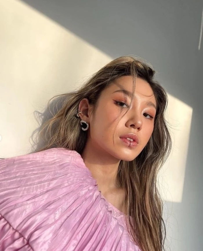 인기 떡상한 댄서 리정 인스타, 남다른 끼가 돋보이는 옷차림 "두 눈 동그래졌다" 인기 떡상한 댄서 리정 인스타, 남다른 끼가 돋보이는 옷차림 "두 눈 동그래졌다"