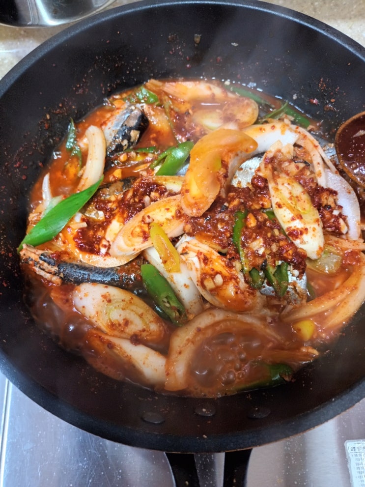  꽁치 무 조림 만드는 법 꽁치 조림 꽁치통조림 요리