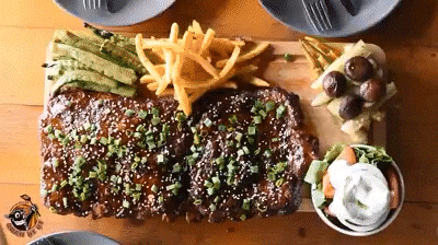 호치민 1군 맛집 자이언트폭립 꽌웃웃 호치민 1군 맛집 자이언트폭립 꽌웃웃
