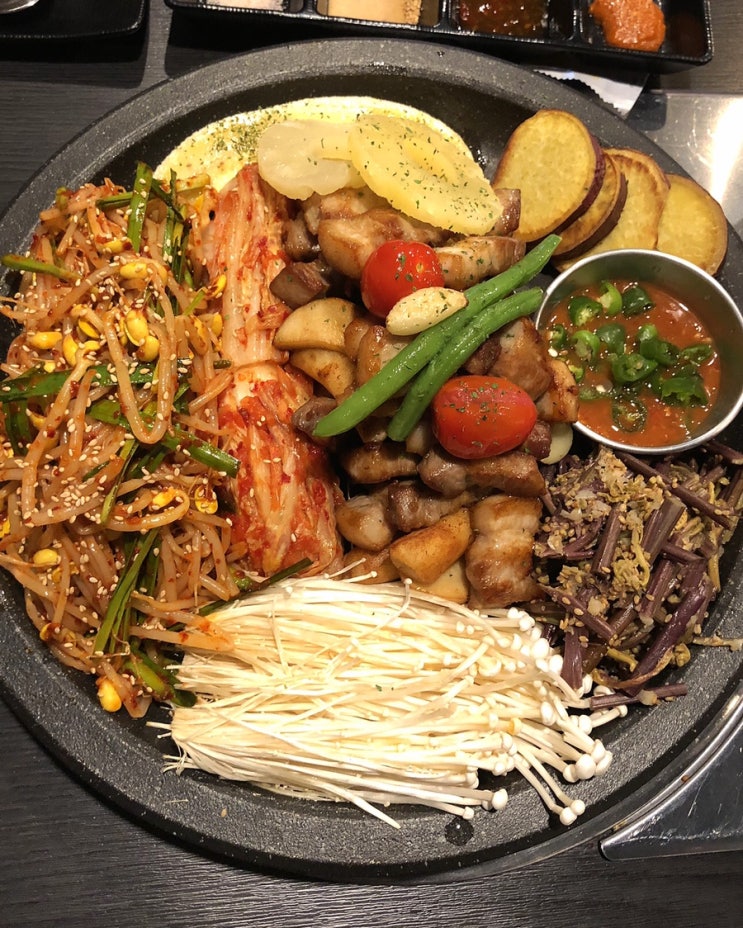  [대구 상인동 고깃집 맛집 돈타이] 숙성 돼지고기 전문점에서 월남쌈 삼겹살 먹은 후기, 내돈내산