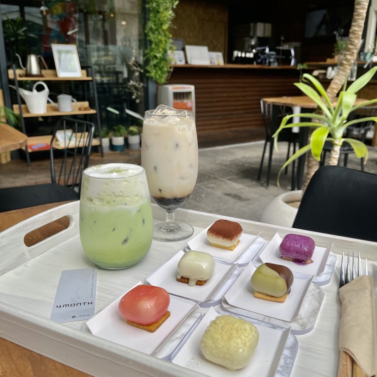  부산전포동디저트 맛집추천, 서면분위기카페 포먼스(4MONTH)