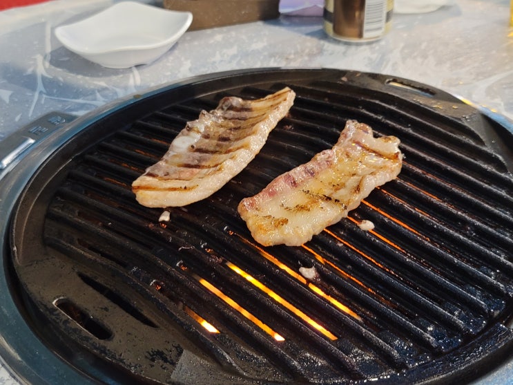 한강 선상바베큐 아리수만찬 나혼자산다 맛집