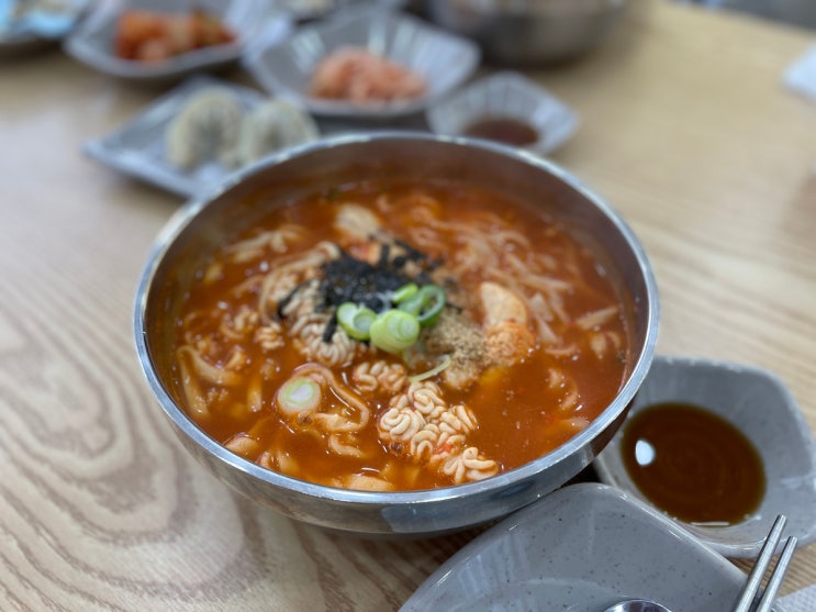  남양읍 맛집 '호랑이네 칼국수' 얼큰한 장칼국수 어떠세요