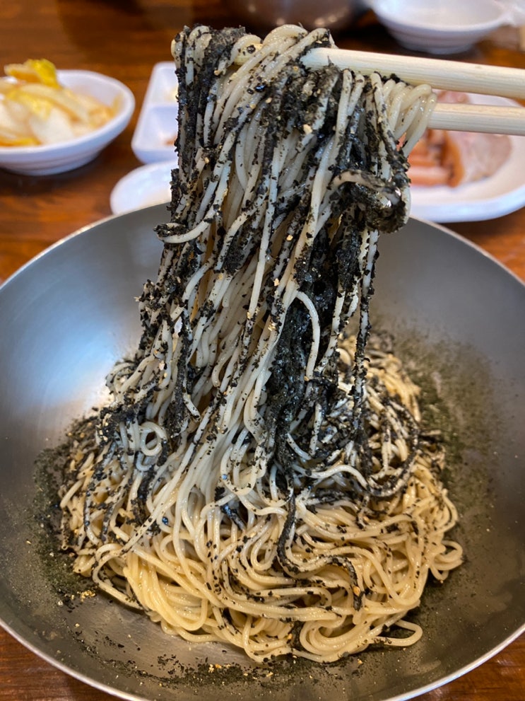 [용인 수지 맛집] 여운 가득 들기름막국수 맛집, 고기리막국수