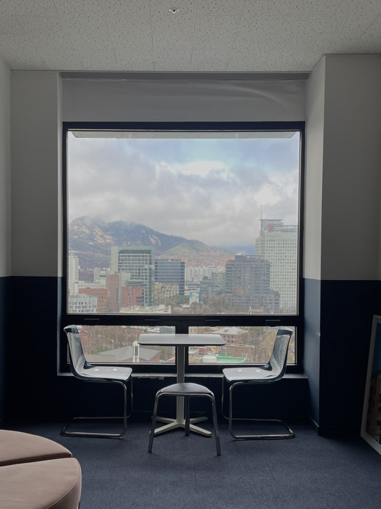  시청역 커피앤시가렛 c️