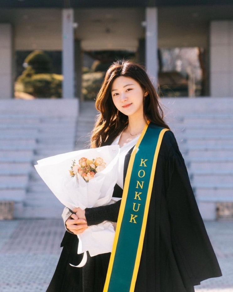 학폭 논란 이후 수의사 된 이가흔, 동기에게 장난기가 섞인 위문편지 보내 학폭 논란 이후 수의사 된 이가흔, 동기에게 장난기가 섞인 위문편지 보내