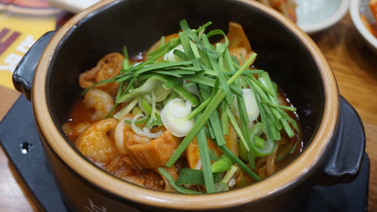  광주 주월동 백운광장 맛집 본설렁탕 낙곱새 먹어본 솔직후기