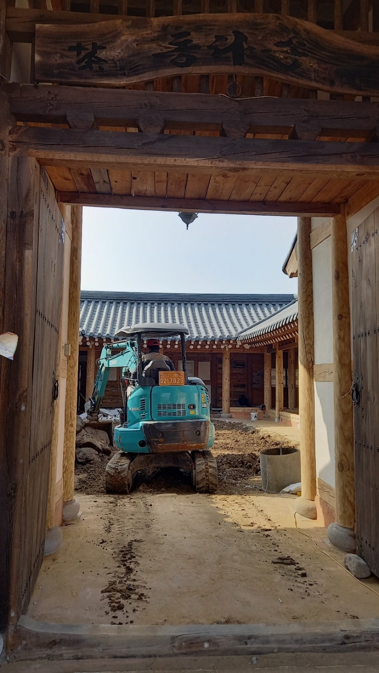  대구철거추천 팔공산 서까래샌딩 한옥샌딩작업 한옥리모델링 한옥깍기