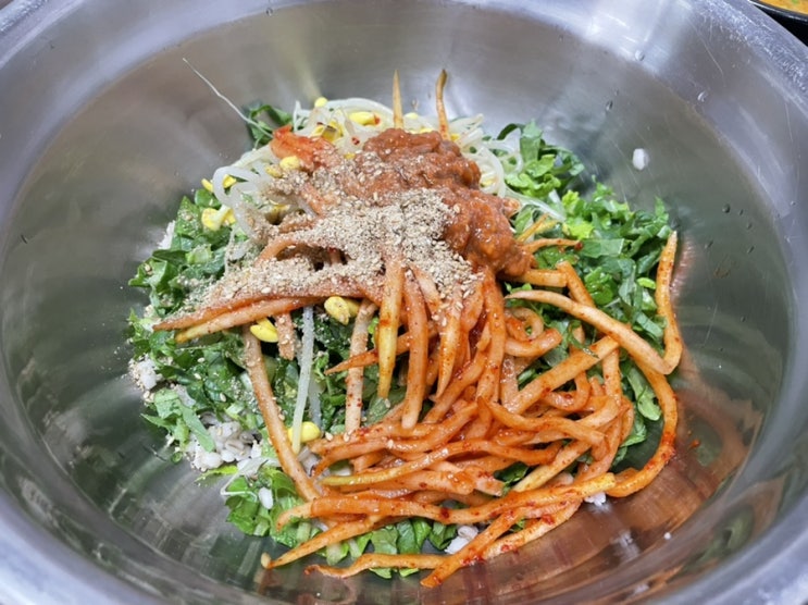  대전 수통골 밥집  까치마을 보리밥 청국장 한식당