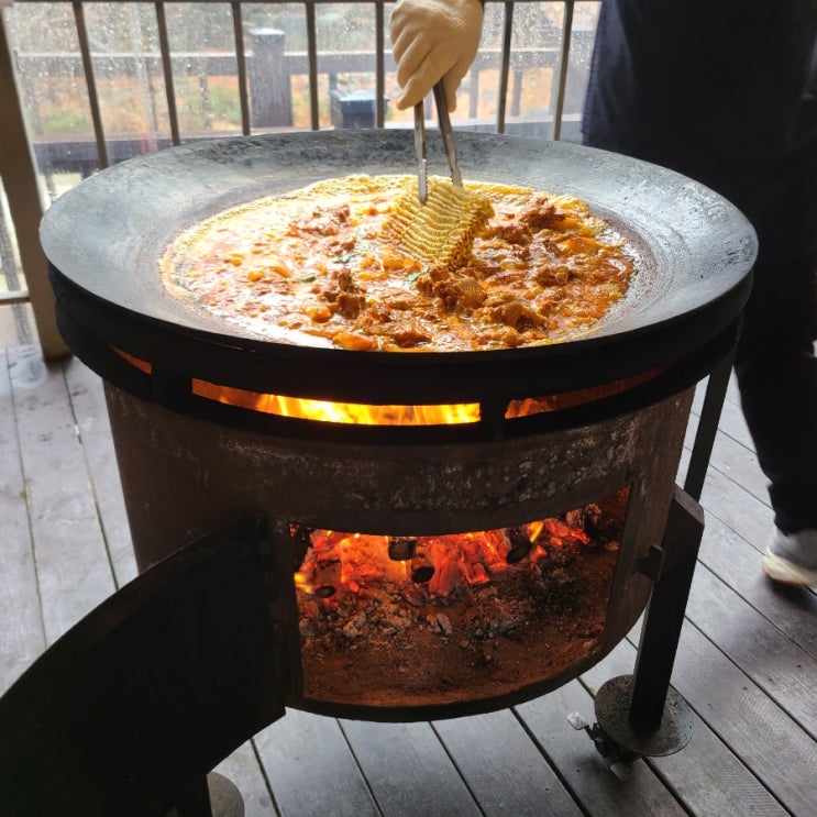  가평 맛집 - 솥뚜껑닭볶음탕 (맛있는녀석들, 이영자맛집)