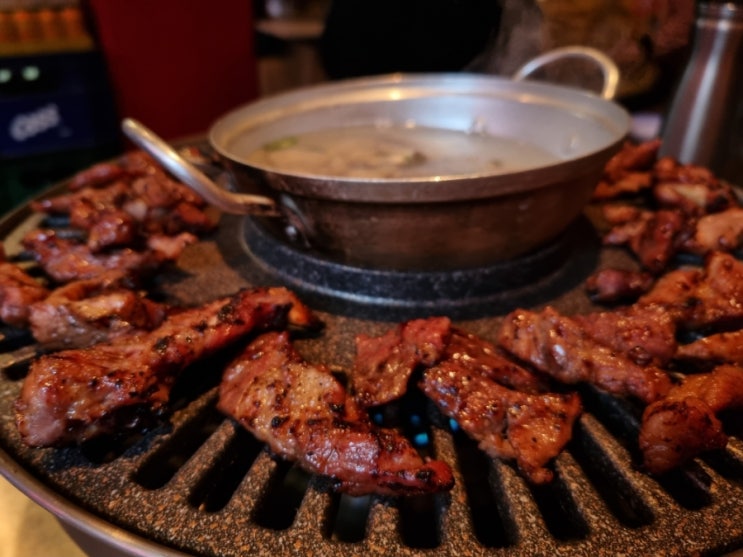 [이태원역 맛집, 이태원 베트남음식] 베트남 돼지에서 맛보는 베트남 양념돼지갈비와 베트남 쌀국수