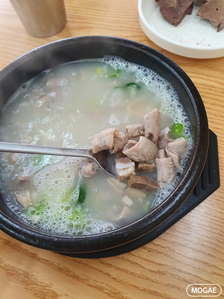 만년동 돼지국밥 맛집 소중한 단골집!