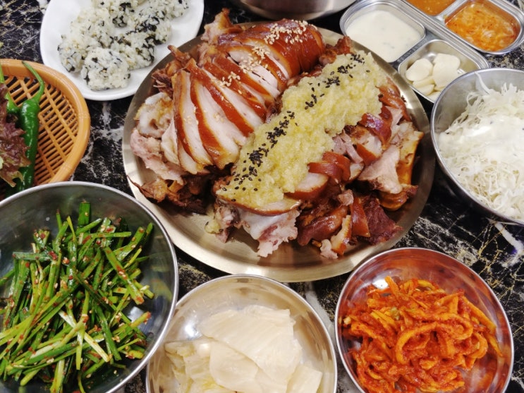  상수역맛집 홍대족발맛집 니케족발