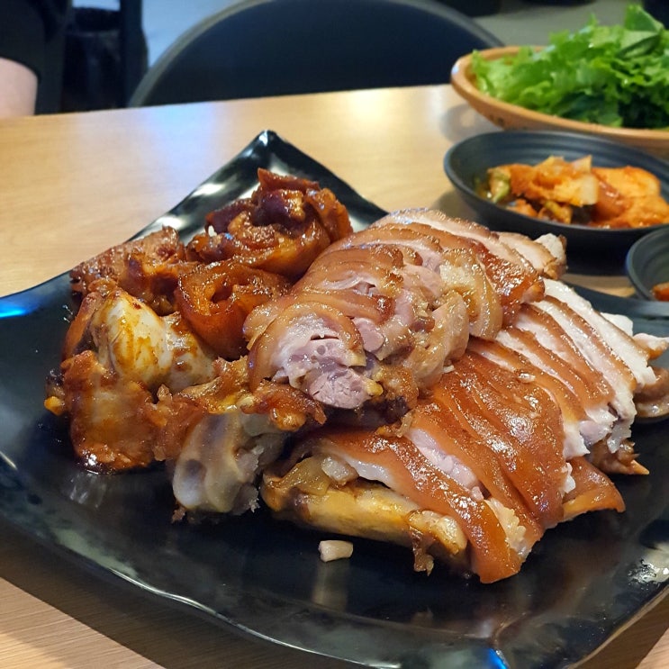  팔당족발, 배달 1위인 이유를 알 거 같은 논현동 족발 맛집