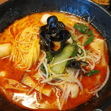  홍대마라 _ 합정맛집 ‘마라1983’ 마라탕, 꿔바로우 꿀맛!