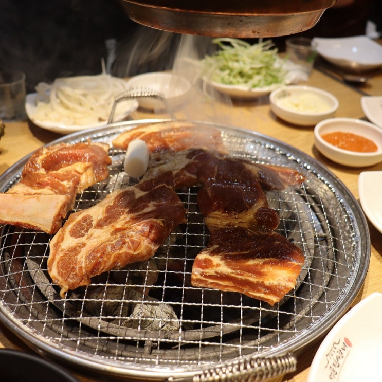  부안고기집 명륜진사갈비, 숯불돼지갈비 무한리필
