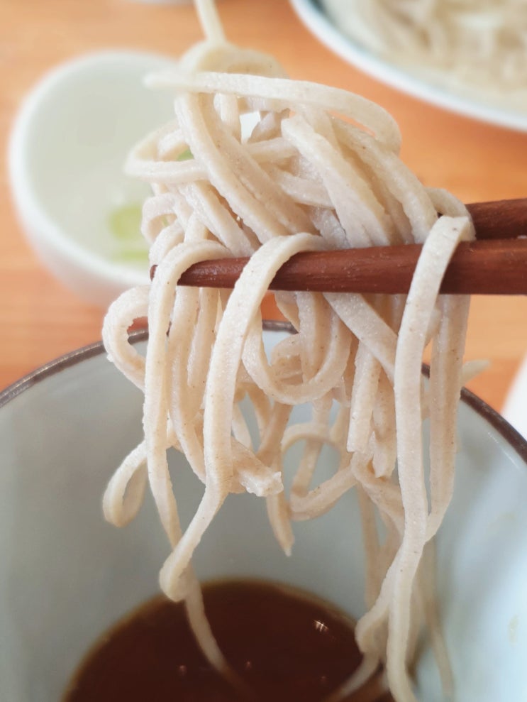  잔치국수 육수 요즘 유행하는 멸치육수 팩도 좋고 마른 멸치육수 추천