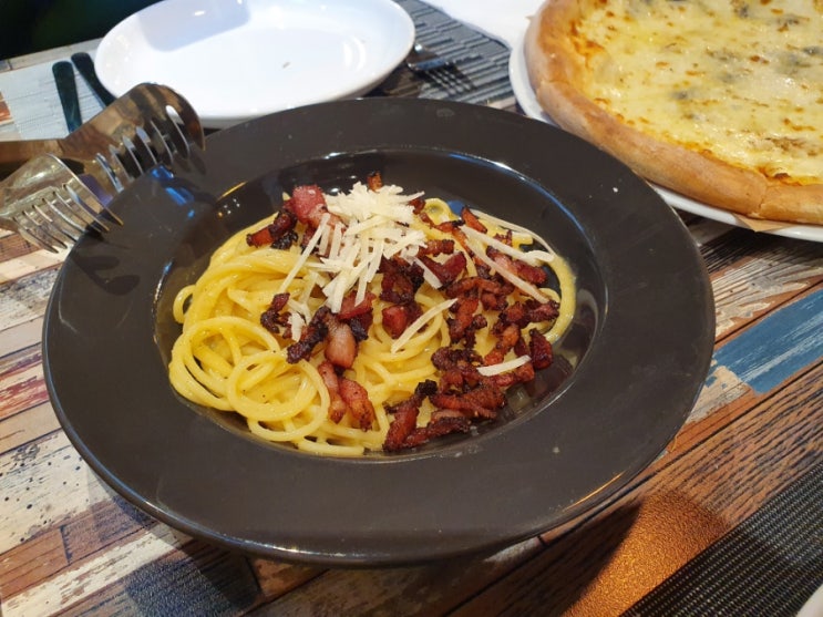  연남동 레스토랑 : 연남 파스타맛집 에트나퓨만의 이탈리아 현지 느낌 그대로!