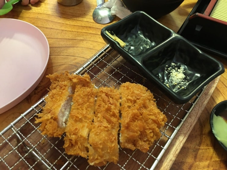  춘천에서 가장 맛있는 돈가스 집으로 유명한 35년전통 백반집 "한어울" (with모리소바)