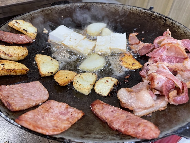  동두천 맛집 원조다래 솥뚜껑 내돈내산 후기, 베이컨구이 최강맛집! 이 메뉴는 꼭 먹어보세요!