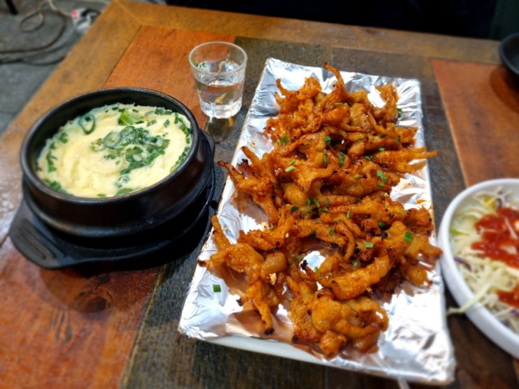  망원동 노포 감성 직화 닭발 전문점 : 한걸음 치킨 불닭발