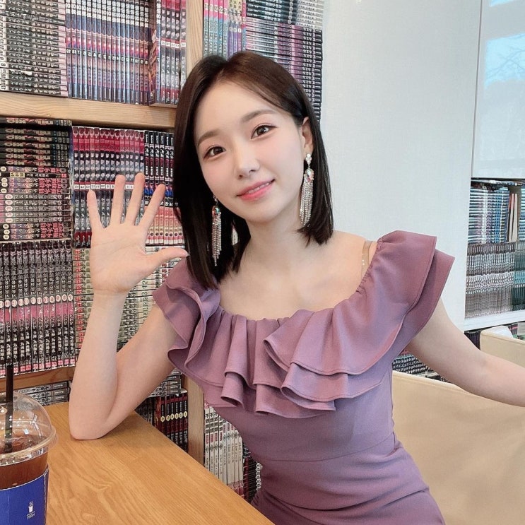e스포츠 이정현 아나운서, 프로게이머 출신 인터넷 방송인 손오천과 연애 공개 "영업 당했다" e스포츠 이정현 아나운서, 프로게이머 출신 인터넷 방송인 손오천과 연애 공개 "영업 당했다"