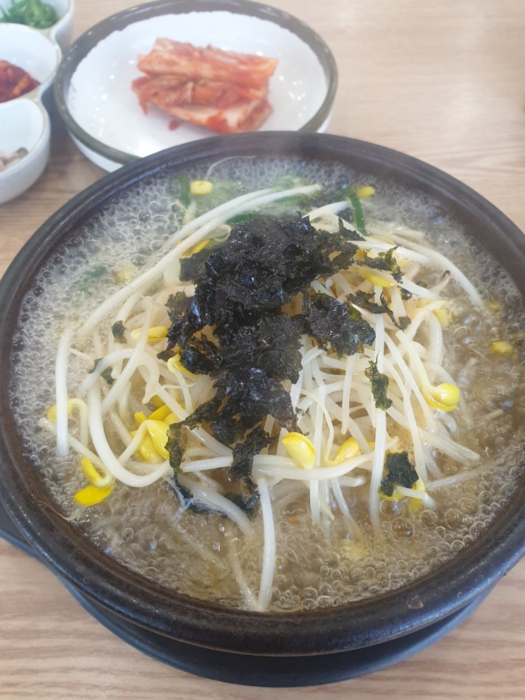  [혼밥하기 좋은곳] 24시 전주명가콩나물국밥 동편마을점 : 뜨끈한 국물이 생각날땐 콩나물국밥~!