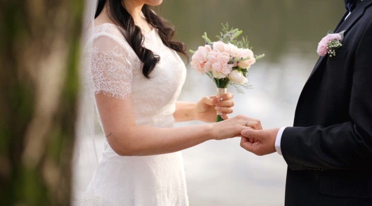 [wedding #1] “드레스젠” 셀프웨딩 야외스냅촬영 드레스 대여후기