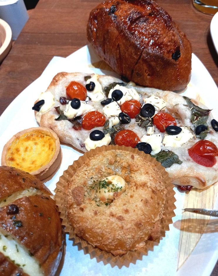백석역 카페 벨라시타 맛집 수원의 아침 명인의 빵맛 백석역 카페 벨라시타 맛집 수원의 아침 명인의 빵맛