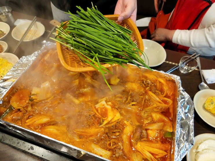  부천 소사동 맛집 오리고기와 김치의 환상조합 팽오리농장 오리주물럭