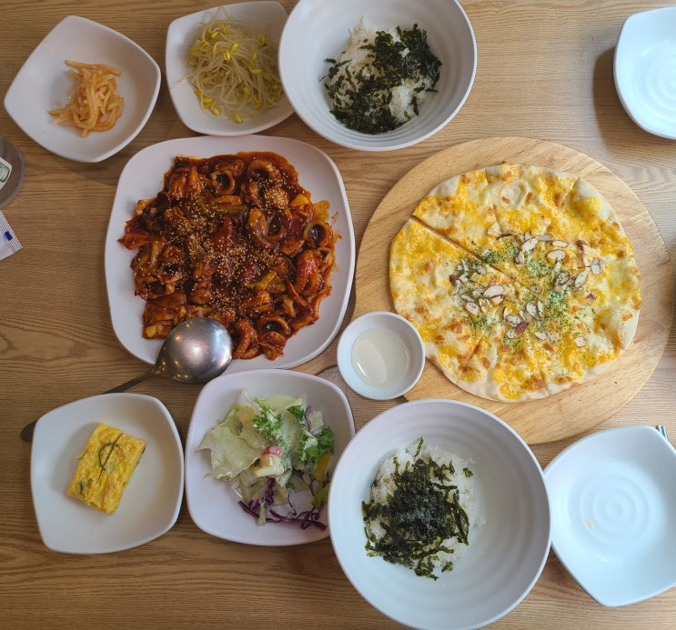  혜화역) 삼형제 쭈꾸미 후기/ 쭈꾸미, 고르곤졸라 피자 같이 먹기