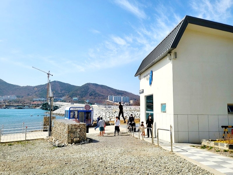 일상 속 쉼표 하나, 여수 예술의 섬 장도! 힐링명소 추천 봄꽃여행 : 네이버 블로그