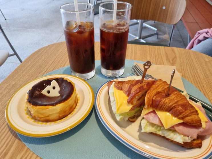  [보문역카페맛집] "나를위한시간" 크로아상샌드위치c/안암동 성신여대 조용한카페/다이어트샌드위치