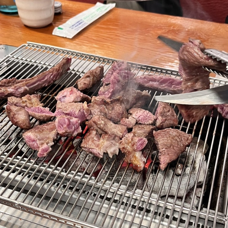  [서울/강남구] 양꼬치 집에 꼬치보다 사람이 더 많다, 강남역 <한성양꼬치>