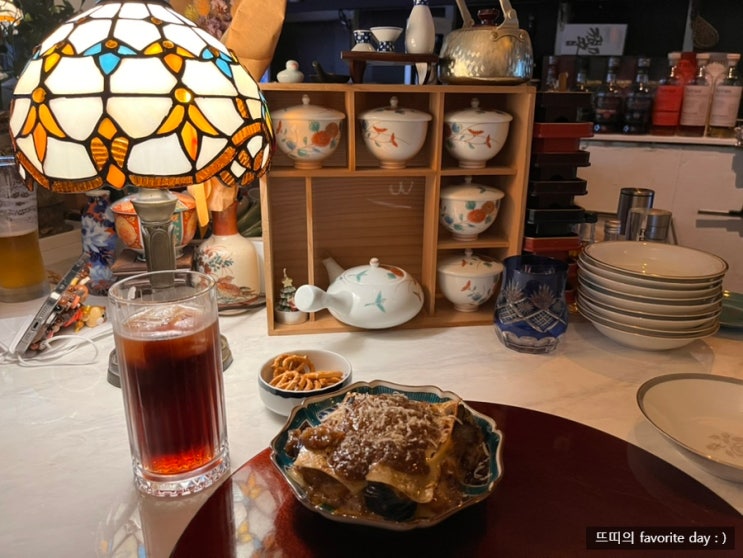  [망원동/ 감성술집맛집]  없던 사랑도 생길 것만 같은 분위기 '심야섭식당'