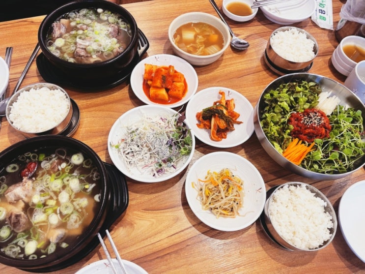  깔끔한 국물 정갈한 반찬 의정부 갈비탕 연와 찐갈비탕