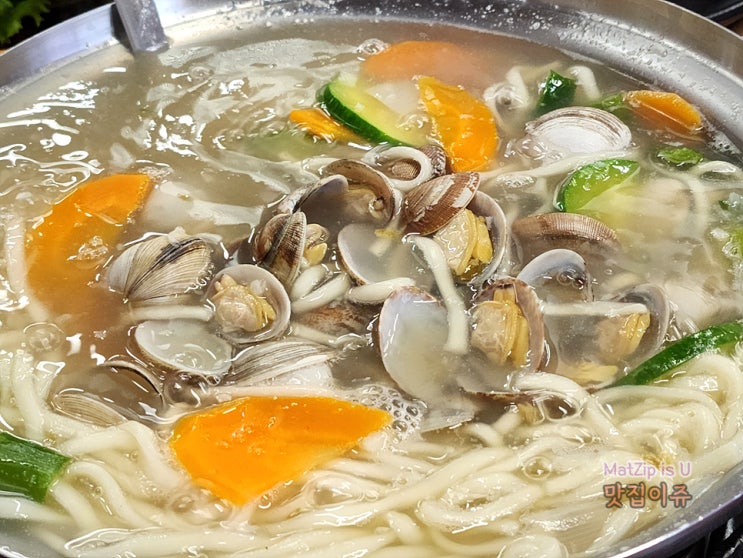 전민동맛집 칼국수가 맛있는 봉시보쌈, 전민동카페 리본커피 후기