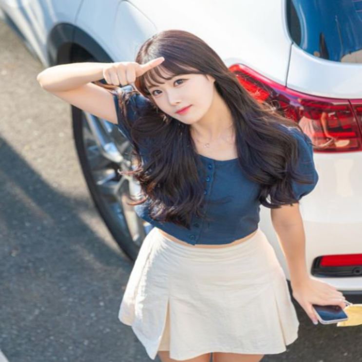 팬서비스 NO.1 삼성라이온즈 푸른피 에루화 최홍라 치어리더(최홍라, 치어리더, 삼성라이온즈, 모비스, 경남FC, 포항, SNS, 키, 나이, 일본인외모, 몸매, 바프, 최강야구)