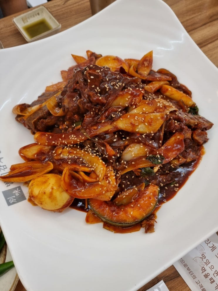  창원 상남동 맛집 / 별미감자탕 / 24시간식당 / 점심식사 추천