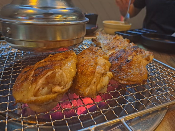  두정동 계륵사지 천안점 숯불닭갈비 강력추천 후식 카페 블랙문 방문 후기