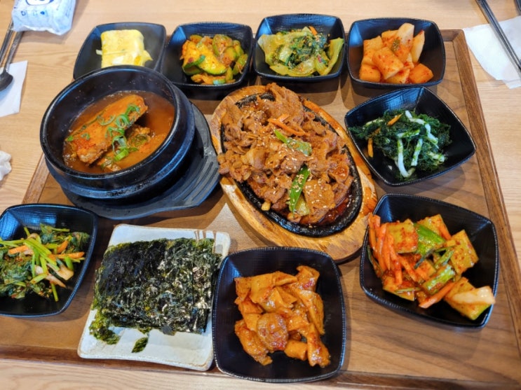  [역삼] 참맛집 : 역삼에서 찾은 백반집, 갈치조림정식, 제육정식 추천! 반찬 잔뜩 역삼 점심 맛집