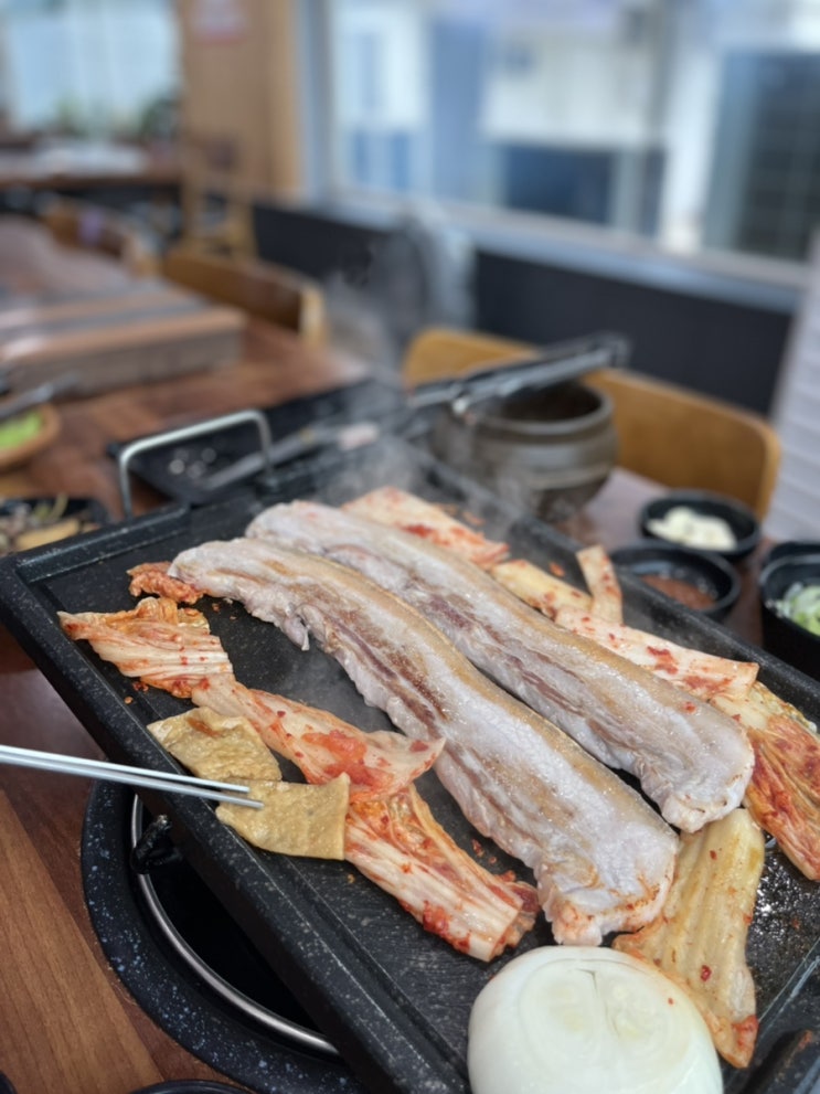  융건릉 맛집 # 김치가 맛있는 수원대 맛집 : 울엄마 김치찌개 전문점