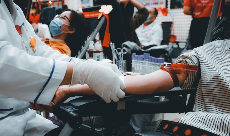  <귀가트이는영어> How Often Can You Donate Blood? _ benefit, it depends, under the age of, clotted cream