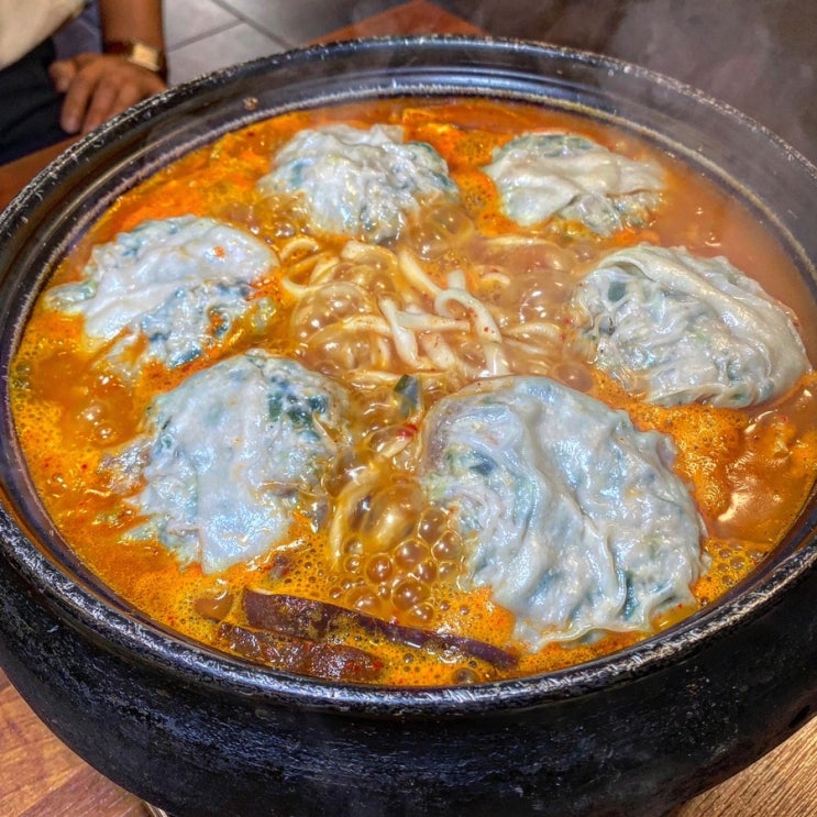 용인 죽전가면 꼭 들려야하는 만두전골맛집 수담 (ft.김치만두도 꼭 먹기) 용인 죽전가면 꼭 들려야하는 만두전골맛집 수담 (ft.김치만두도 꼭 먹기)
