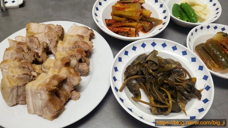  물없이 무수분 수육 보쌈 : 사과없어서 배로! (정육각 구매 고기사용)