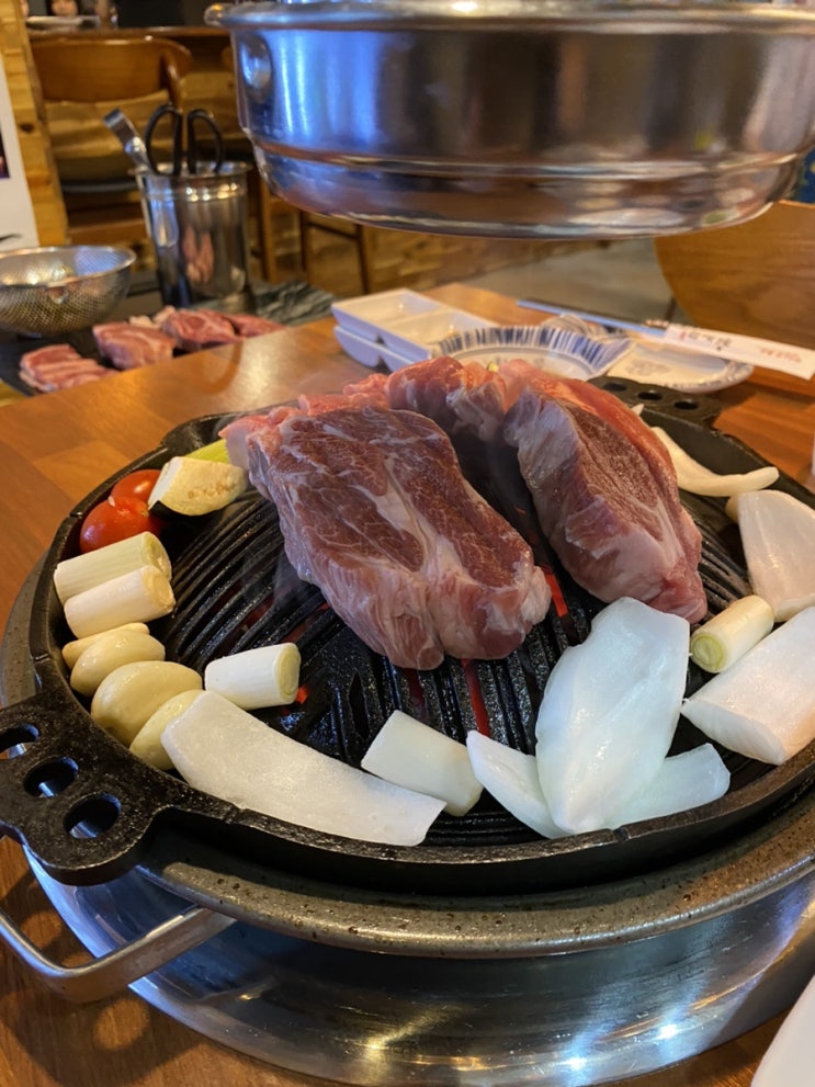 양고기는 양꼬치, 양갈비만 있는 줄알았는데? <화레무> 양고기는 양꼬치, 양갈비만 있는 줄알았는데? <화레무>