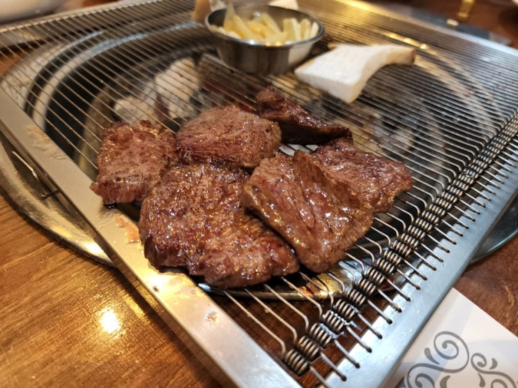  포항시터한우맛집- 분위기 좋은 곳에서 품질 좋은 한우까지 먹을 수 있는 포항바른한우