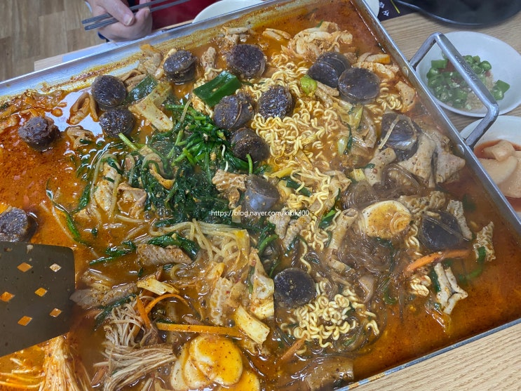 수원 지동시장 순대타운 순대곱창볶음 최고맛집 원조엄마네