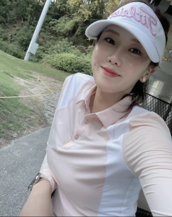 아찔 패션 '영철' 나는 솔로 9기 출연자 영자, 파격 글래머 모노키니 입은 모습에 모두 놀랐다 아찔 패션 '영철' 나는 솔로 9기 출연자 영자, 파격 글래머 모노키니 입은 모습에 모두 놀랐다